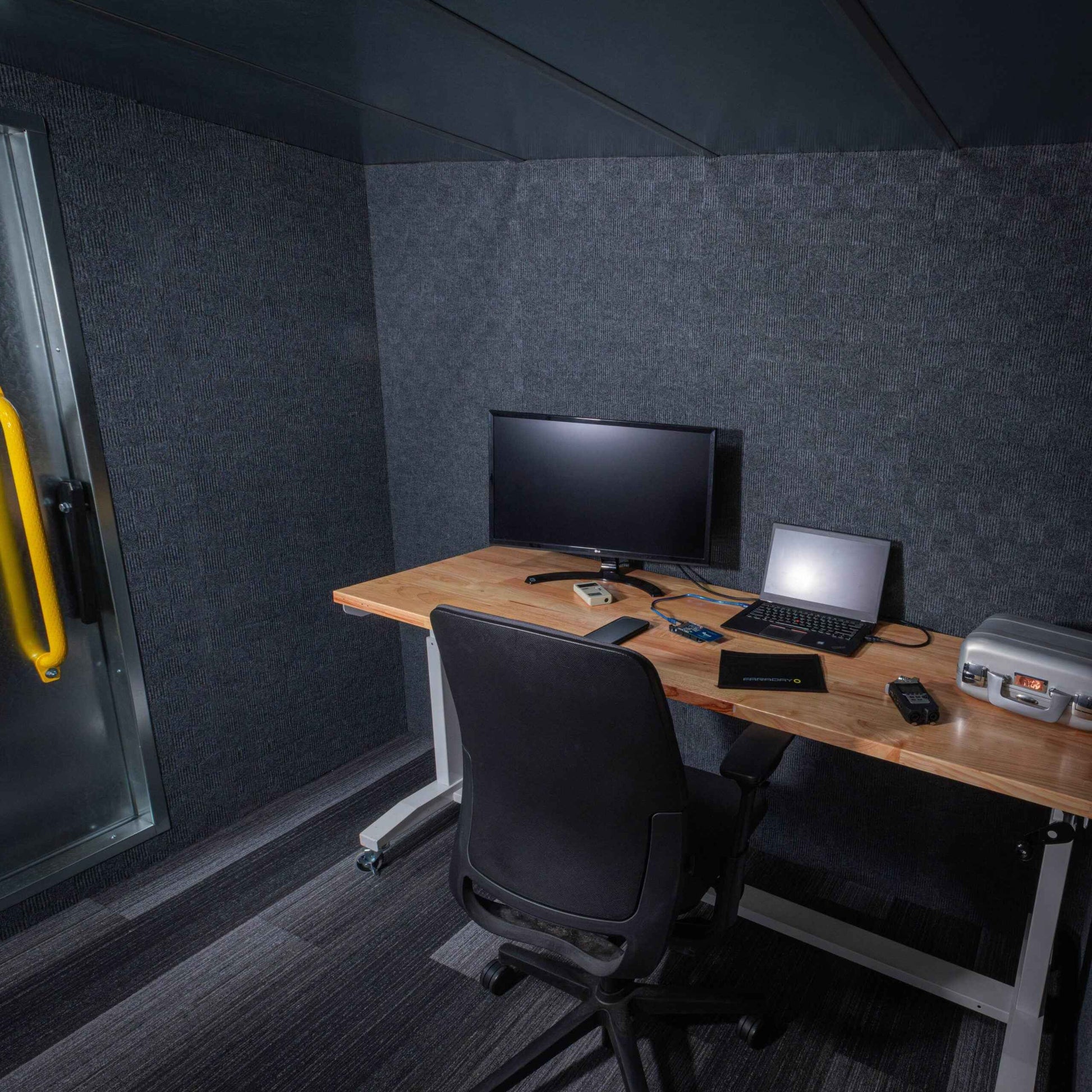 Faraday Defense Hardwall Modular RF/EMI Shielding Room with Vestibule