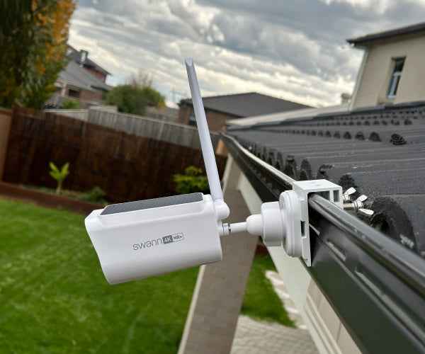 Swann Outdoor No-Drill Gutter Fence Mount for Wire-Free Security Cameras & Solar Panels