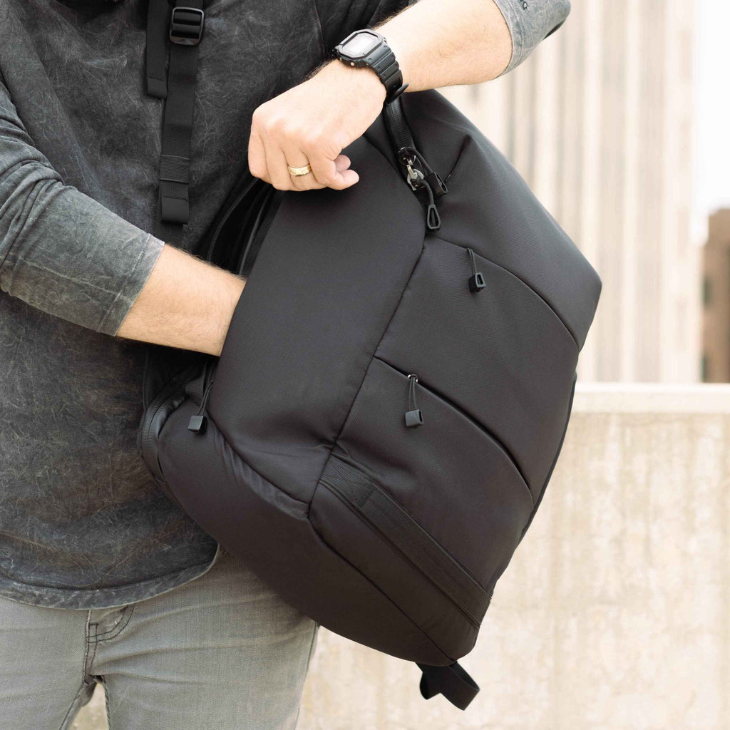 Premium CORDURA Faraday Signal Blocking Backpack for Discreet Tech Security